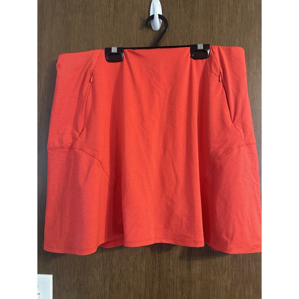 Tail Activewear RED 18” Skort Size XL Golf Pickleball Outdoors Athletic Summer